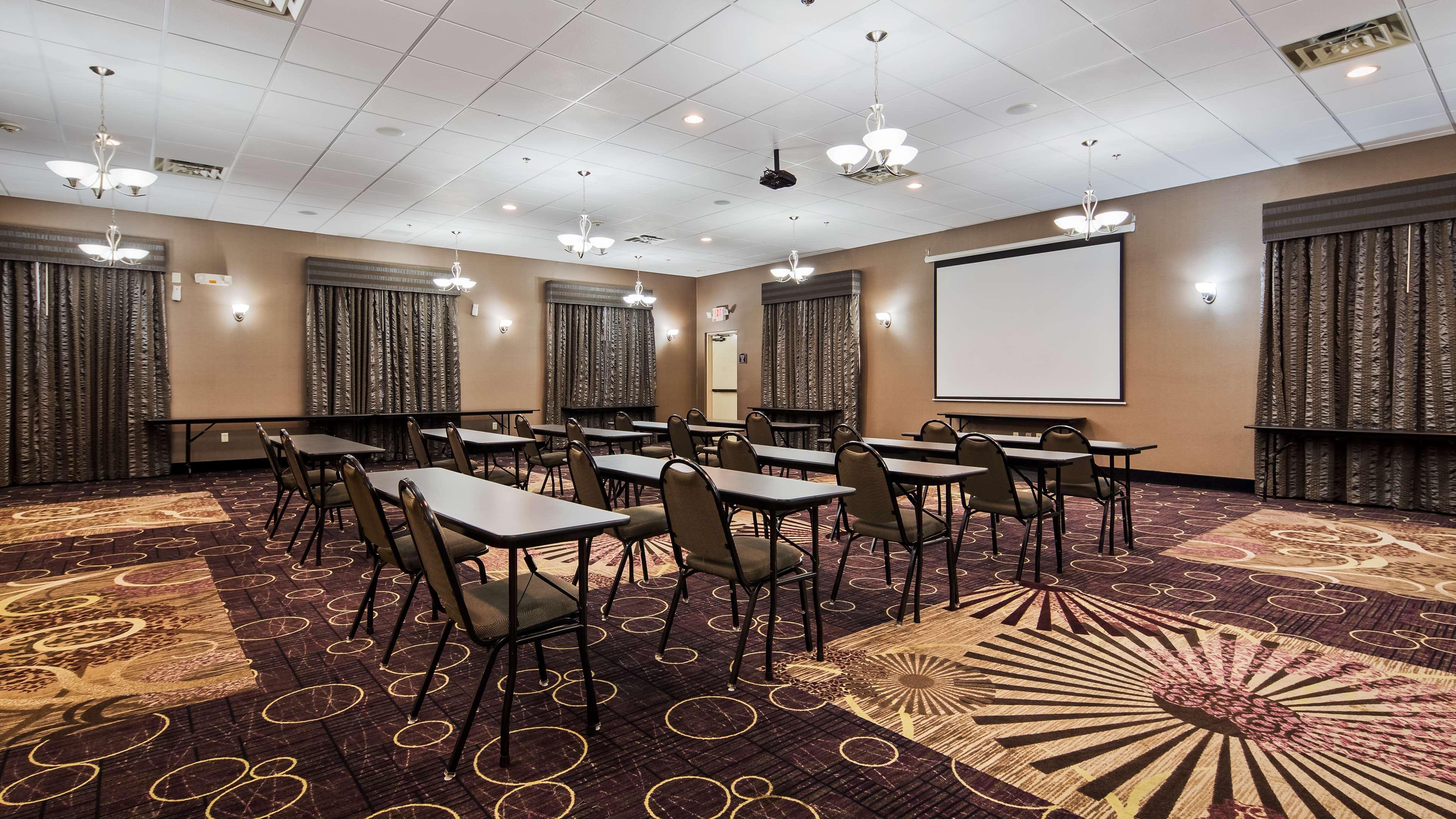 Best Western Plover-Stevens Point Hotel & Conference Center Ngoại thất bức ảnh