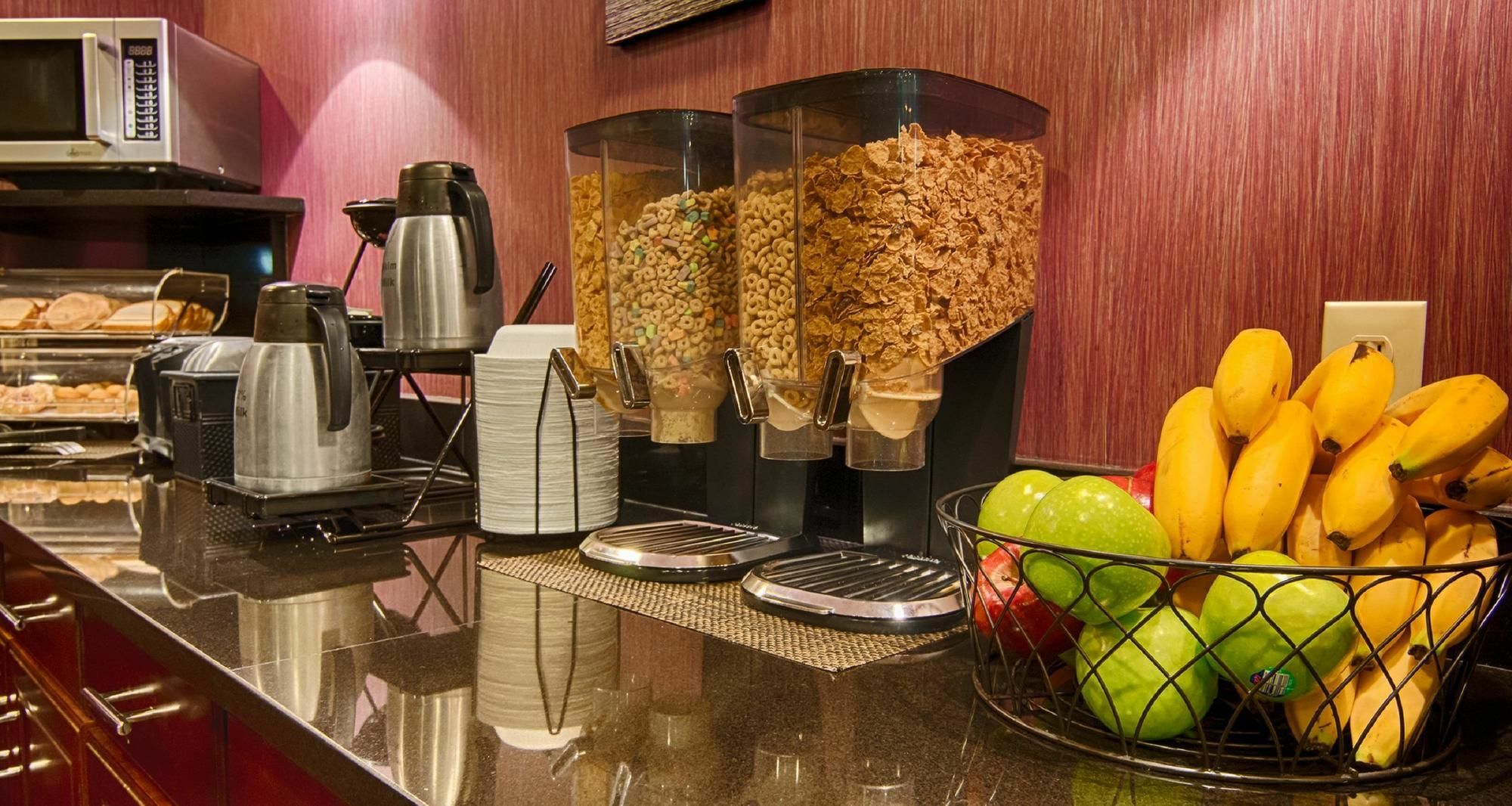Best Western Plover-Stevens Point Hotel & Conference Center Ngoại thất bức ảnh